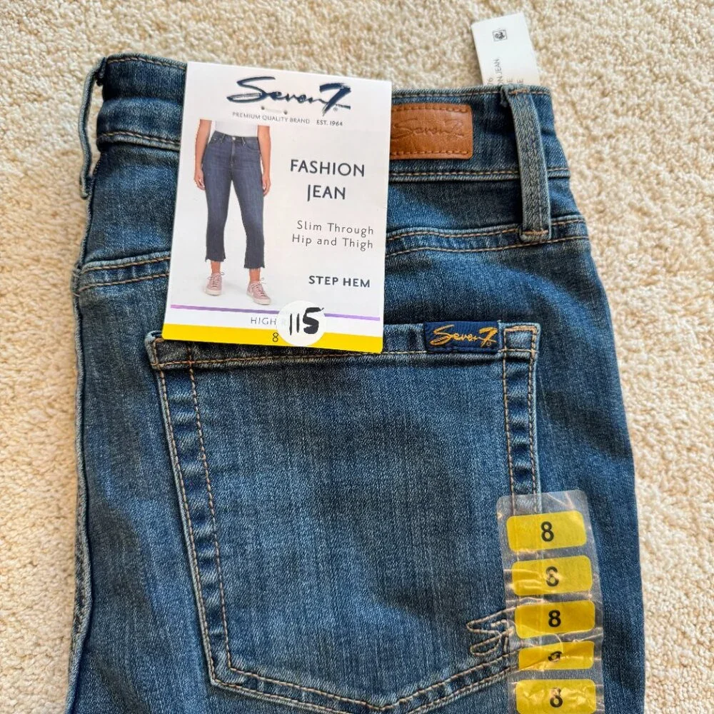 Seven7 Ladies High-Rise Step Hem Cropped Fashion Jean Size‎ 8